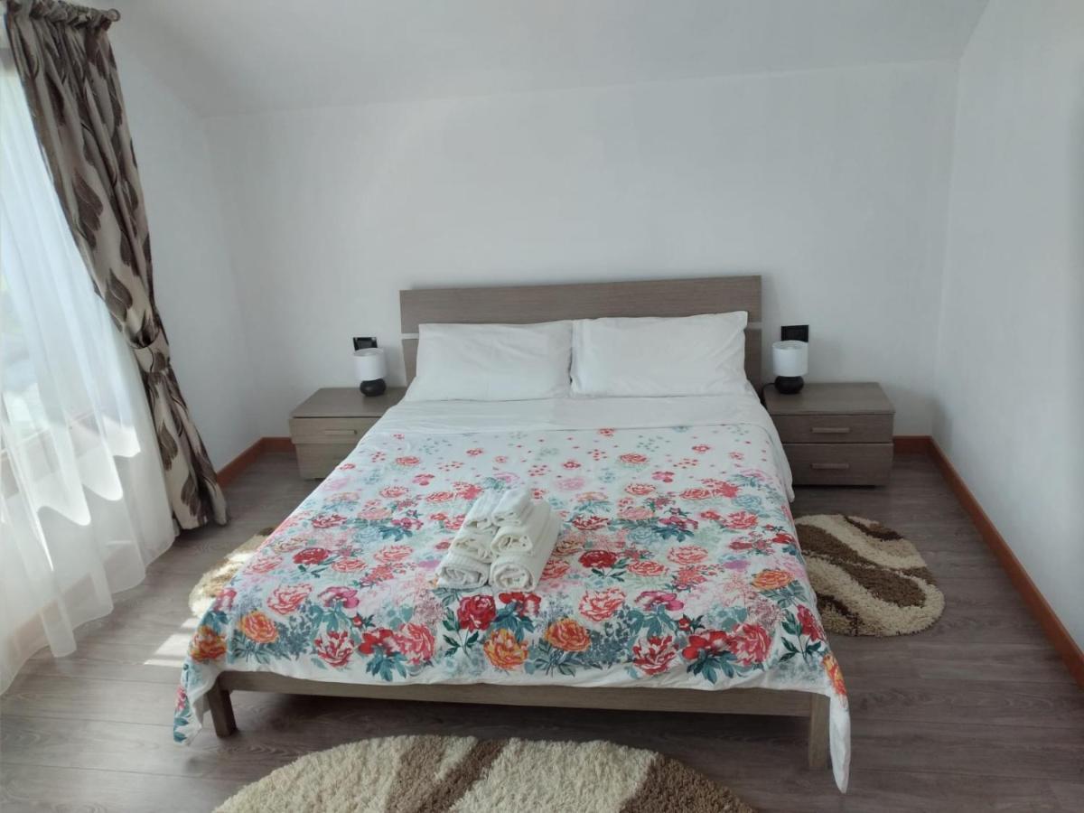 Villa Maya Borsa  Ngoại thất bức ảnh